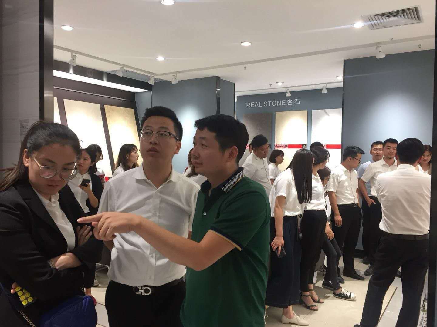 呼市好色先生TV免费下载总经理王宏昌讲解名石工艺